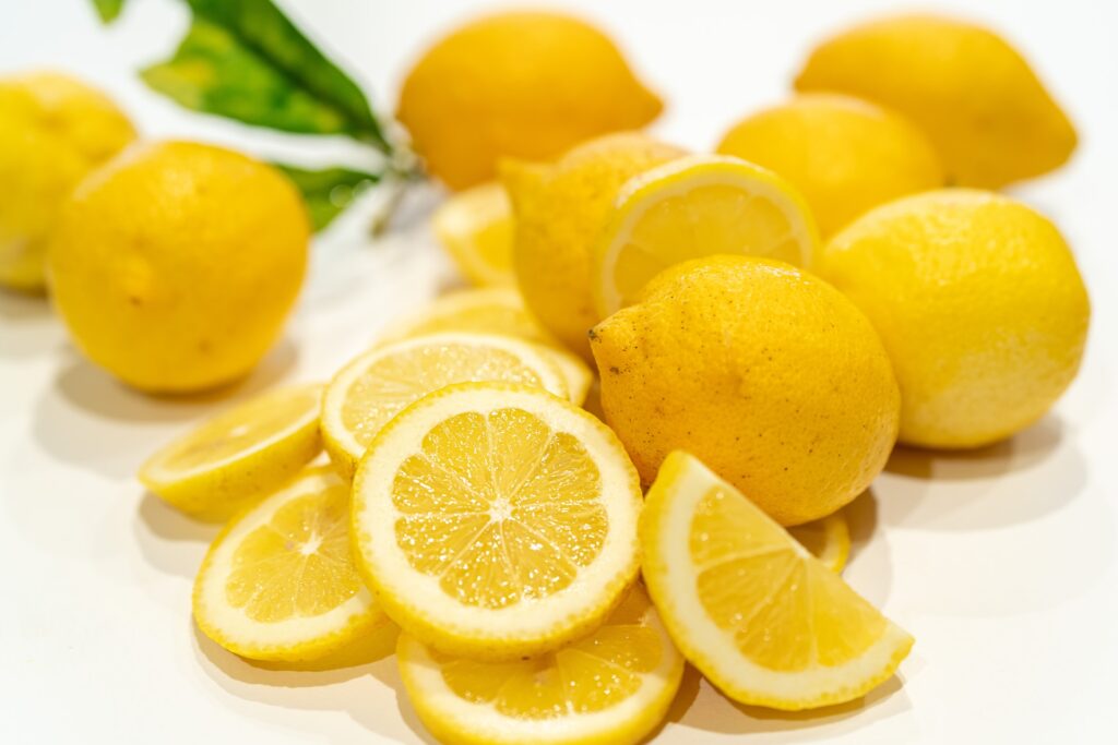 remove pigmentation with lemon